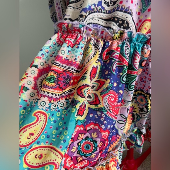 Colourful unique patterned dress - Picture 2 of 7